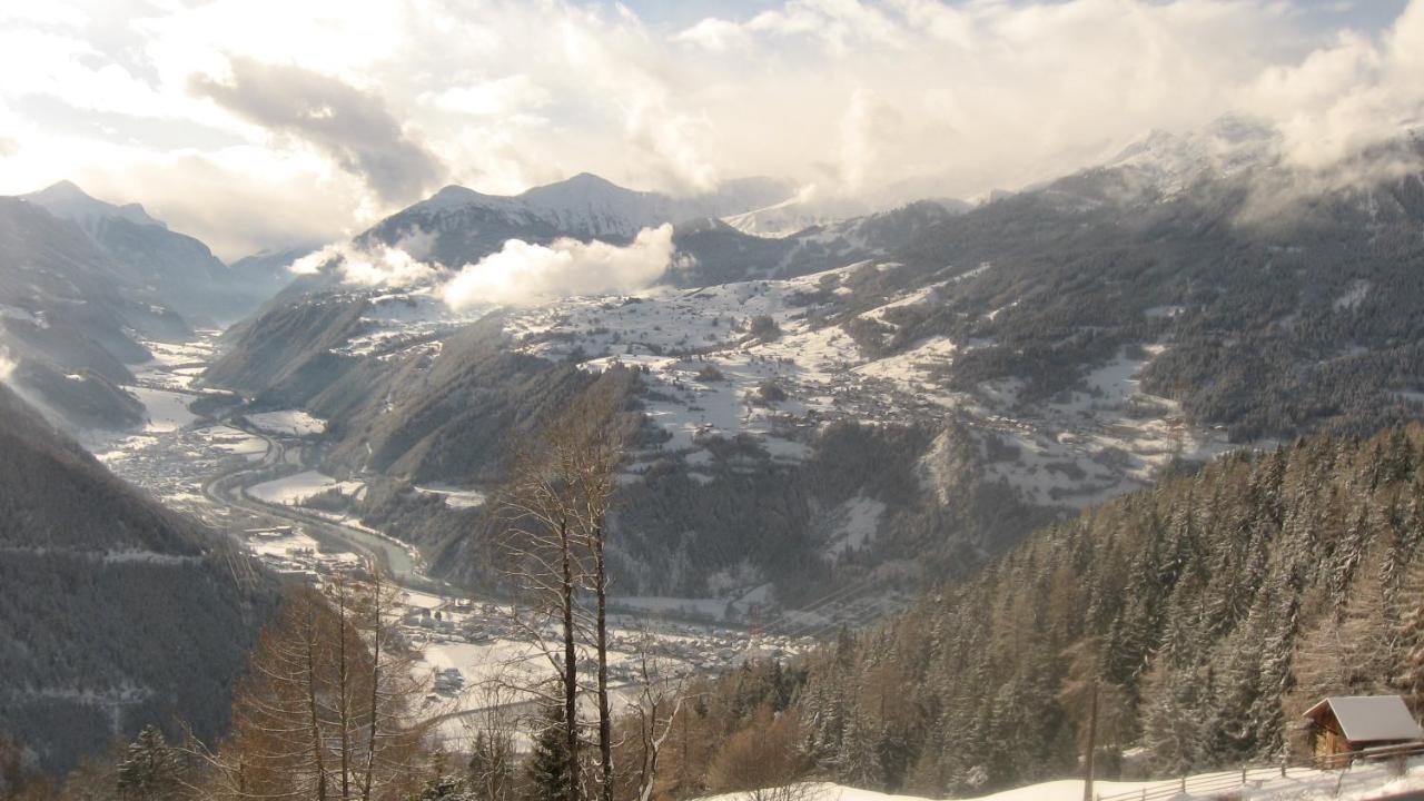 Apart Panoramablick Kaunerberg Bilik gambar